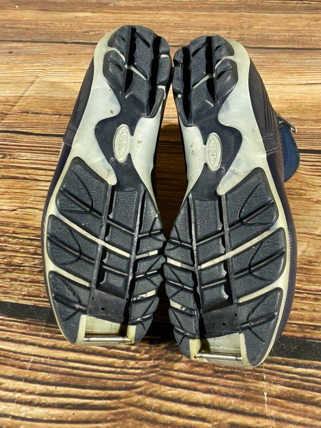 Alpina ST11 Nordic Cross Country Ski Boots Size EU38 US6 NNN bindings