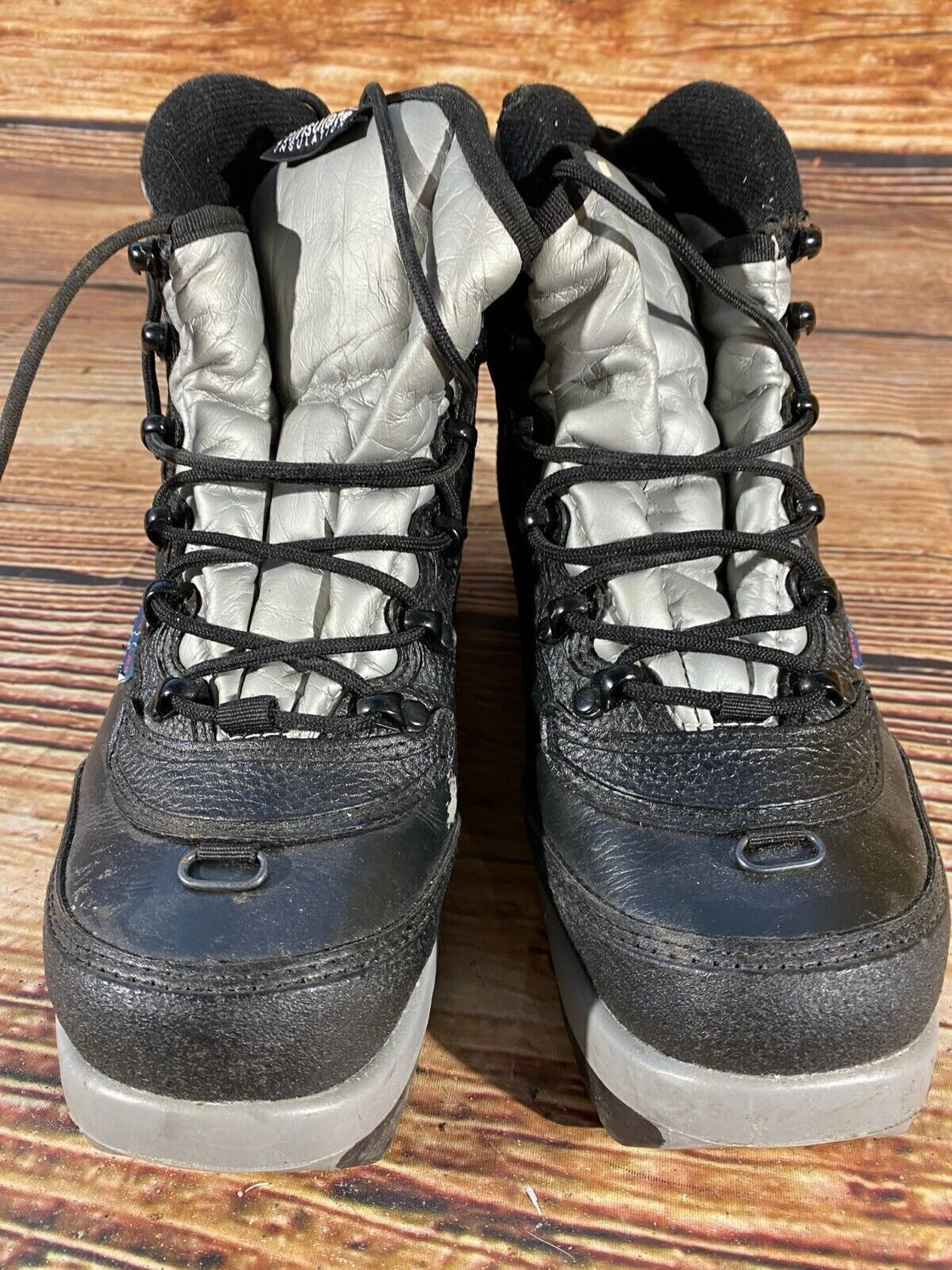 Alpina 850 Touring Backcountry Cross Country Ski Boots Size EU38 US6 NNN-BC
