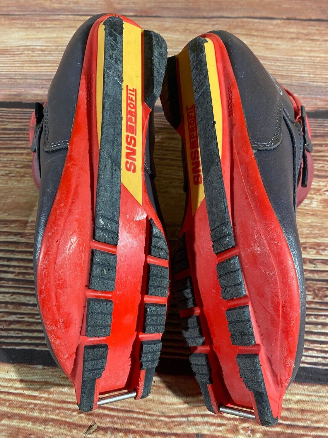 Salomon Nordic Cross Country Ski Boots Size EU37 1/3 US5 SNS Profil