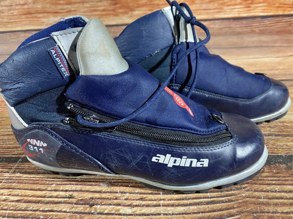 Alpina 311 Nordic Cross Country Ski Boots Size EU38 US6 for NNN 588