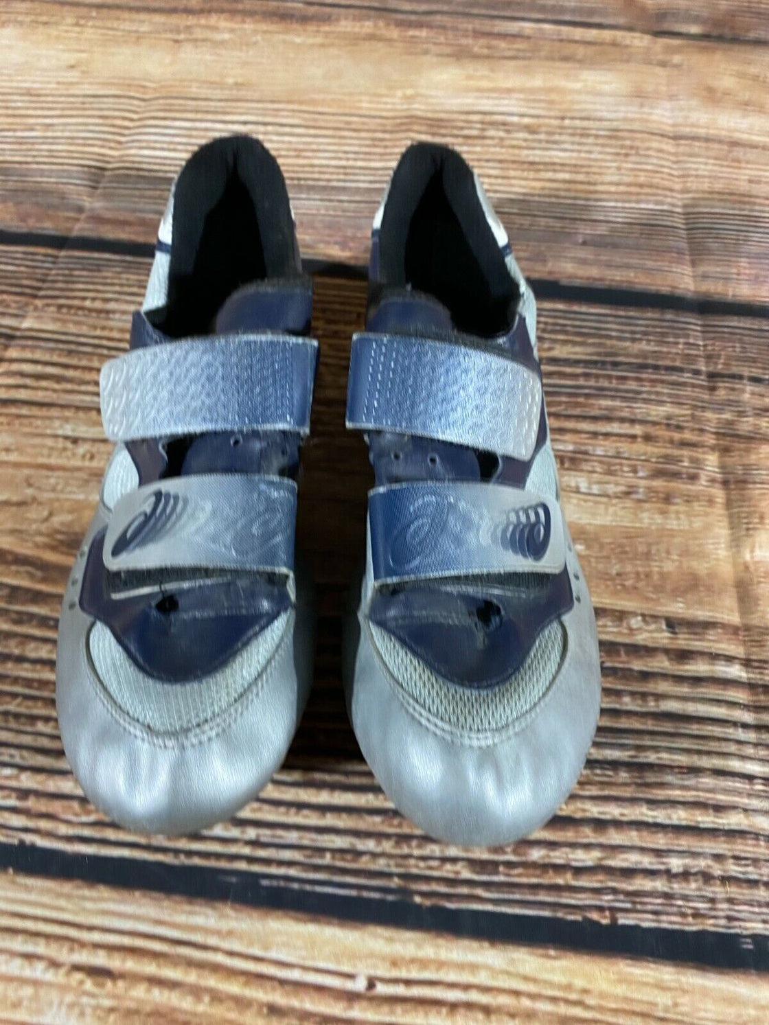 ASICS Vintage Cycling MTB Shoes Mountain Biking Size EU41, US8, Mondo 258