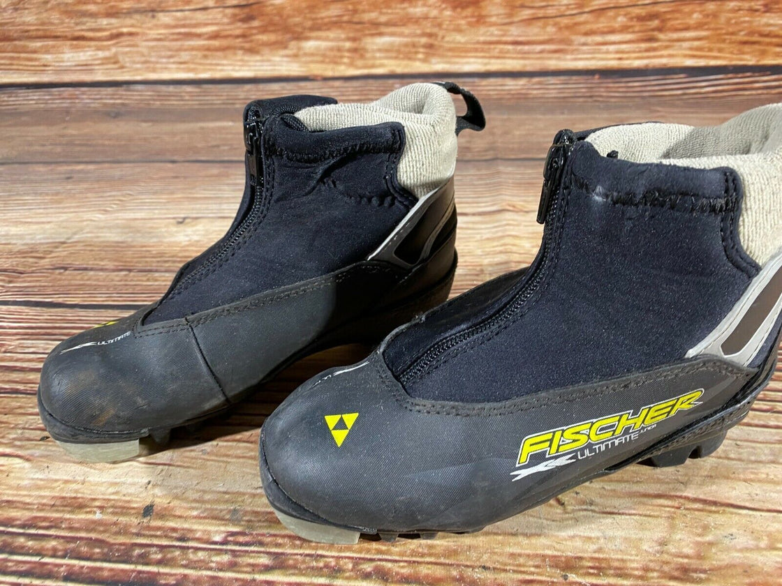Fischer Ultimate Kids Nordic Cross Country Ski Boots Size EU31 US12.5 NNN F-326
