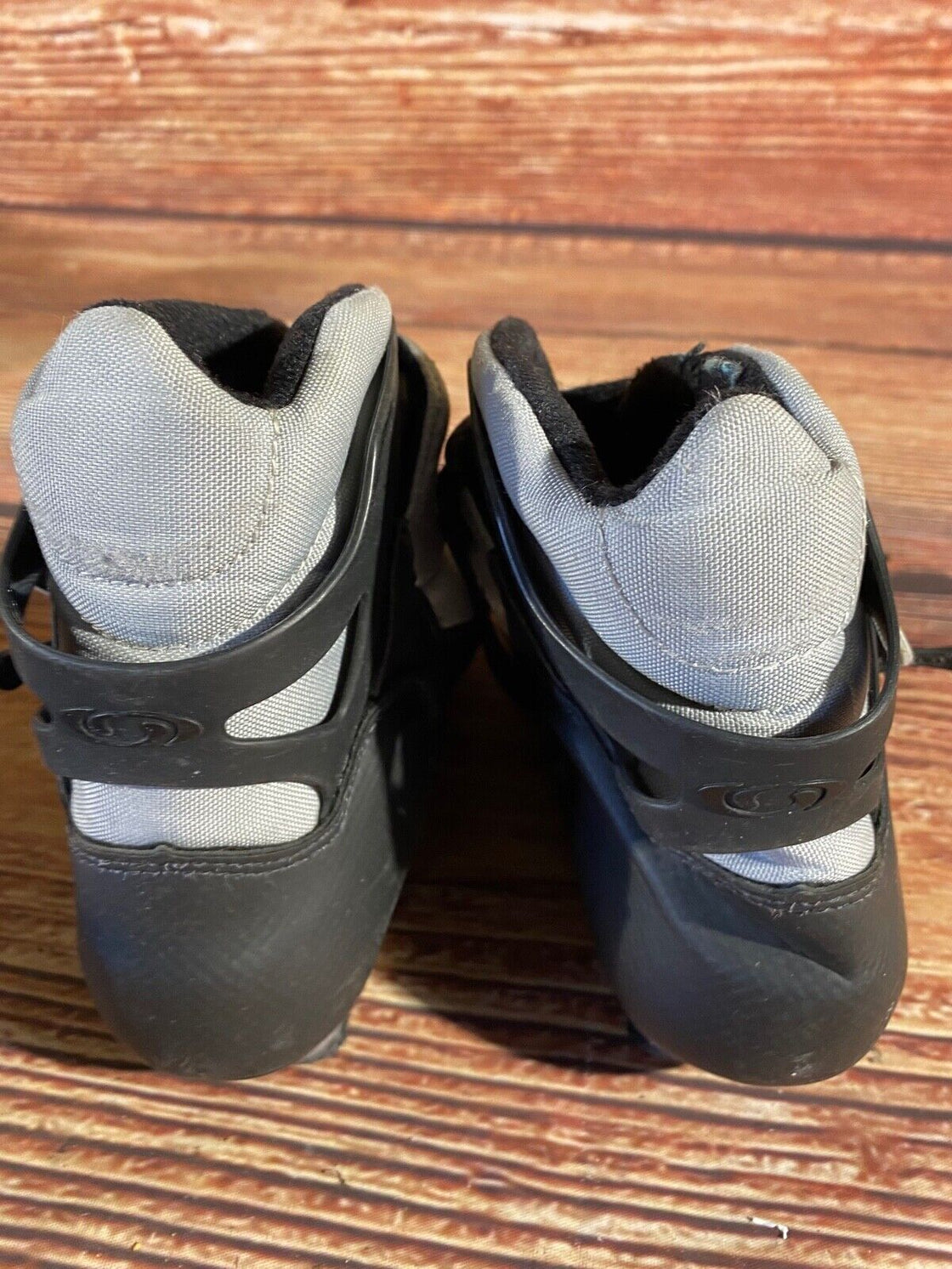 Salomon Nordic Cross Country Ski Boots Size EU38 US5.5 SNS Profil