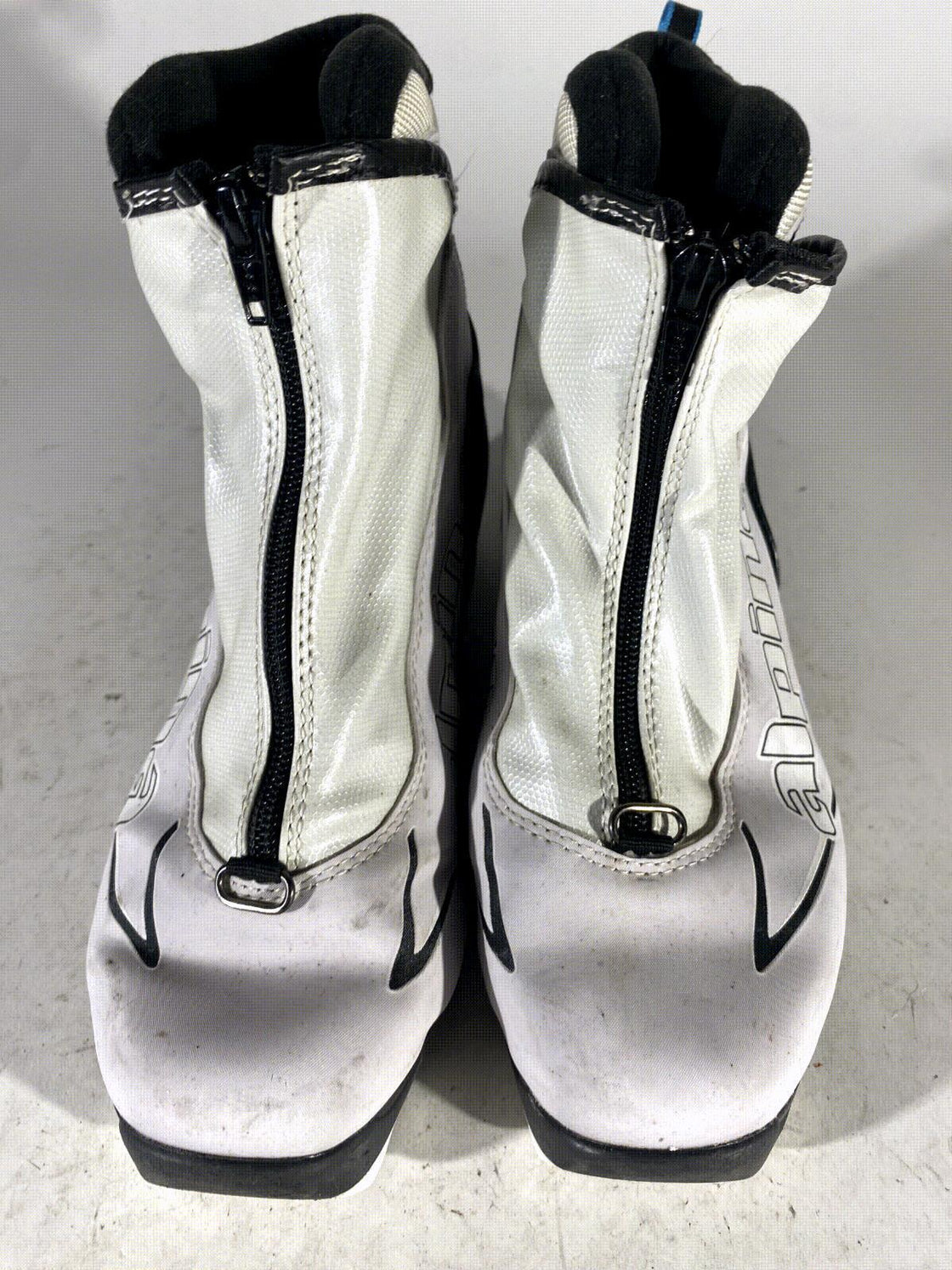 Alpina T5Plus Nordic Cross Country Ski Boots Size EU37 US5.5 for NNN