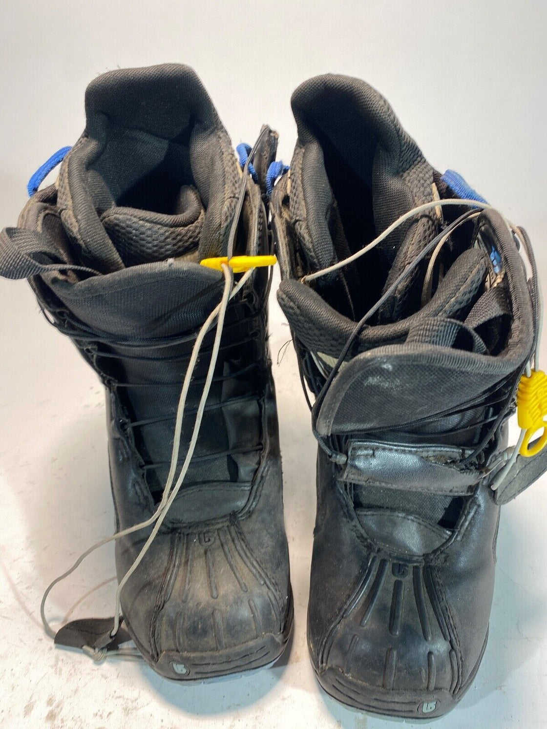 BURTON Snowboard Boots Ladies Size EU38, US7, UK5, Mondo 242 mm