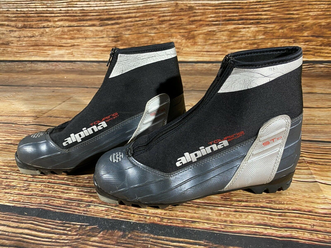 Alpina ST10 Nordic Cross Country Ski Boots Size EU40 US7.5 NNN bindings 572
