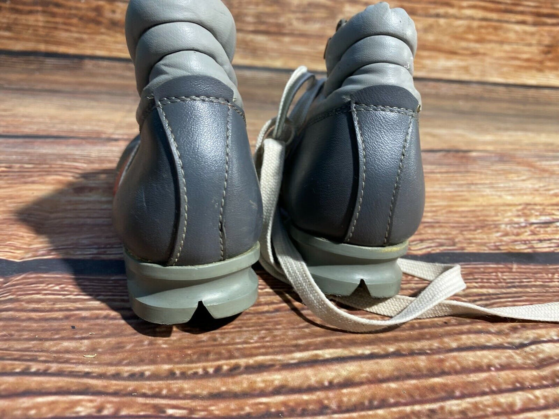 Botas Vintage Cross Country Ski Boots Kids Size EU32 US1.5 Touring Norm 50mm