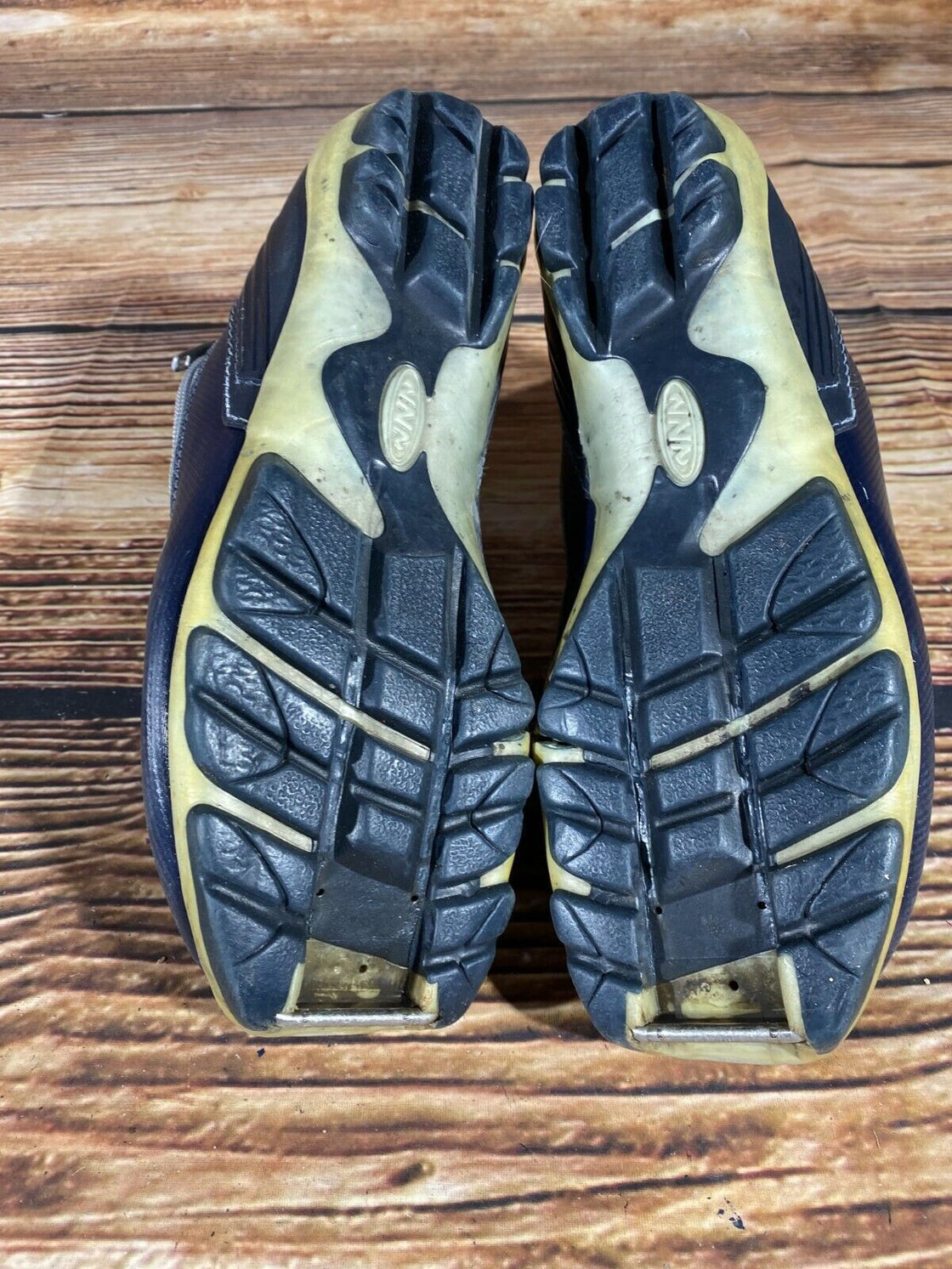 Alpina ST11 Cross Country Ski Boots Classic Size EU38 US6 NNN Rottefella
