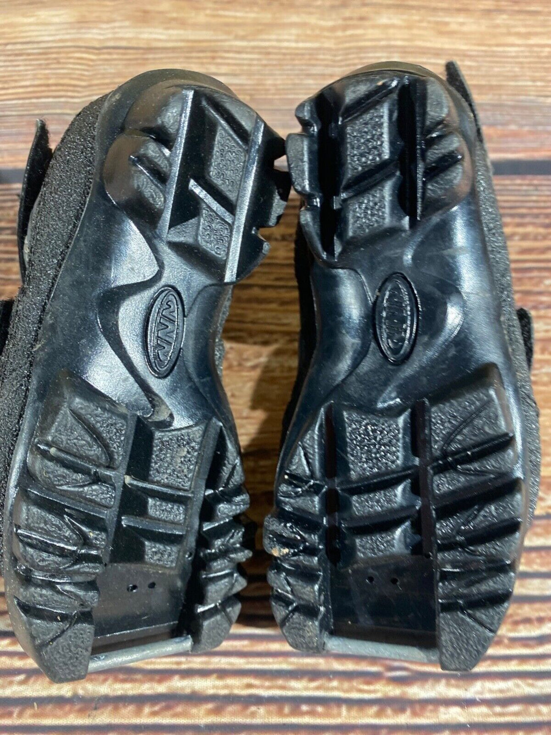 Fischer Snowstar Kids Nordic Cross Country Ski Boots Size EU25 US8.5 NNN F-541