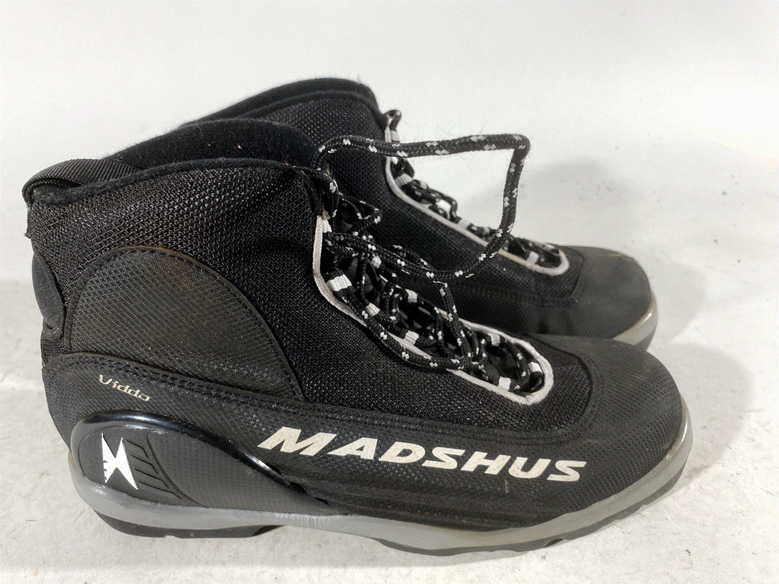 Madshus VIdda Touring Cross Country Nordic Ski Boots Size EU42 US8.5 NNN-BC 446