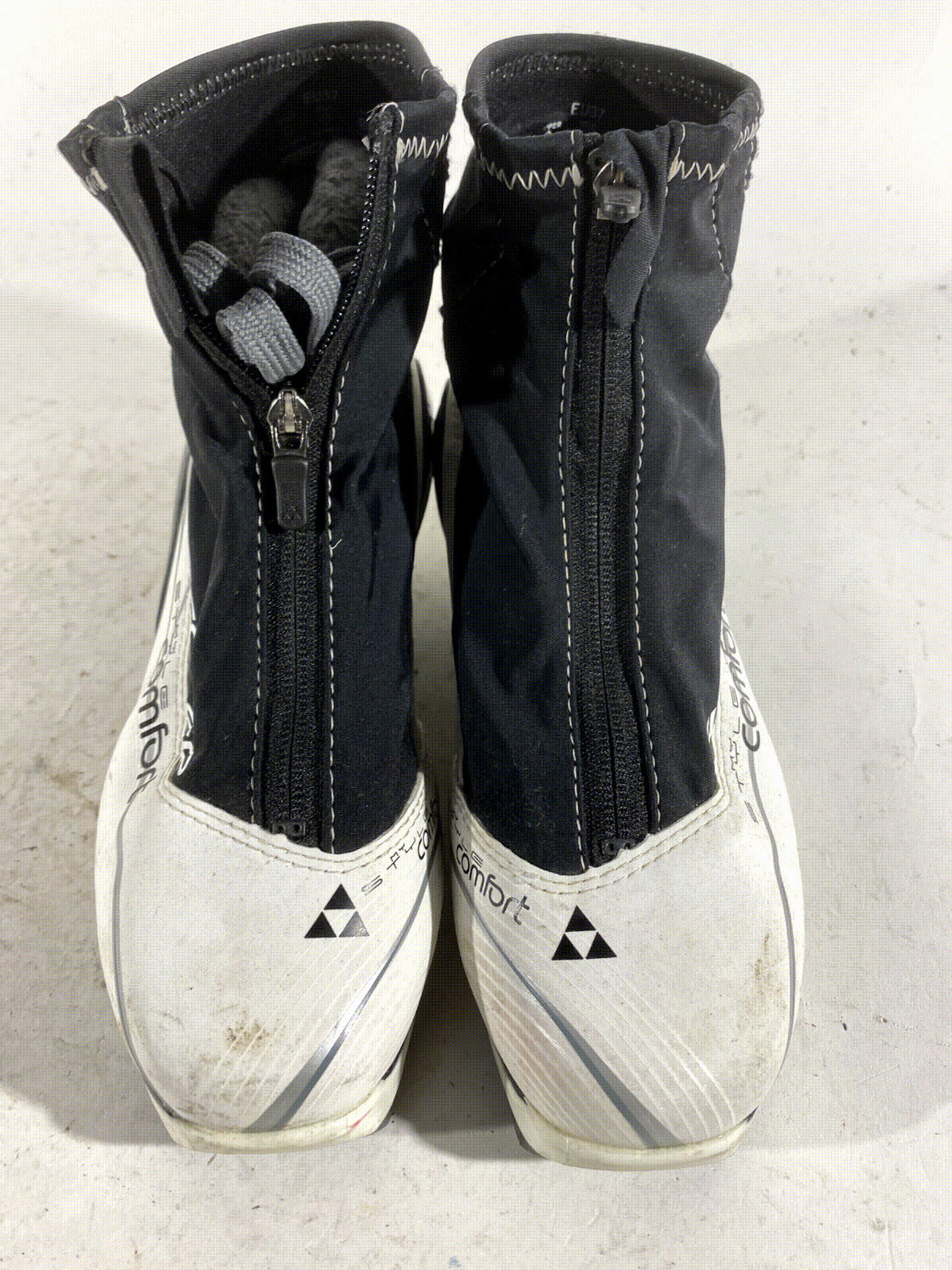 Fischer Style Comf Classic Nordic Cross Country Ski Boots Size EU37 US5 NNN 382