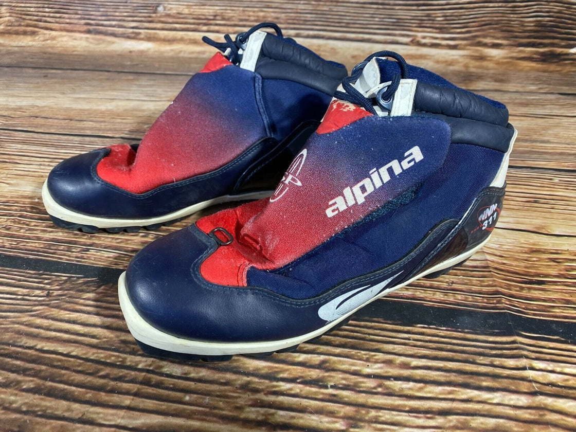Alpina 311 Nordic Cross Country Ski Boots Size EU39 US7 for NNN