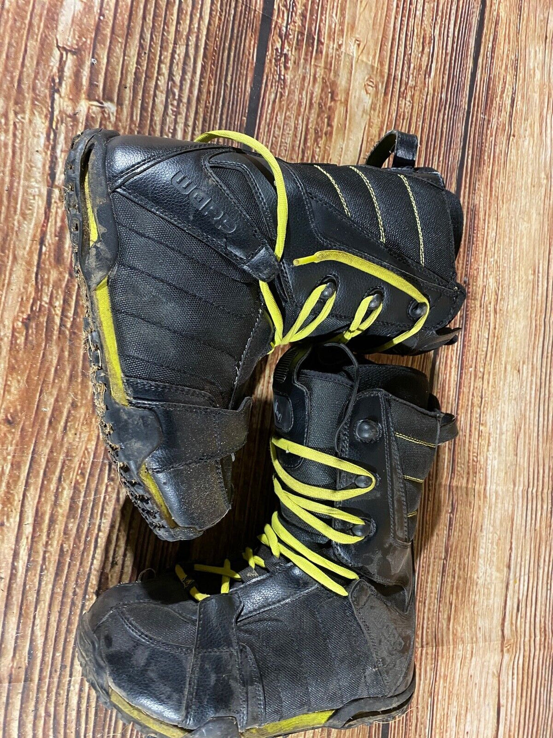 WARP Snowboard Boots Size EU41, US8, UK7, Mondo 255 mm D