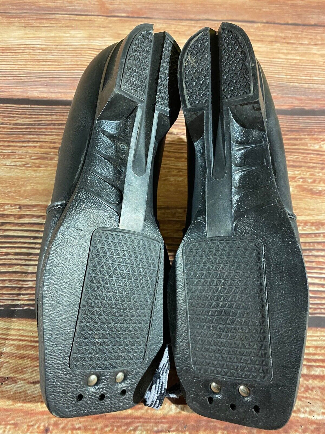 NOR Vintage Nordic Cross Country Ski Boots EU41 US8 for NN 75mm
