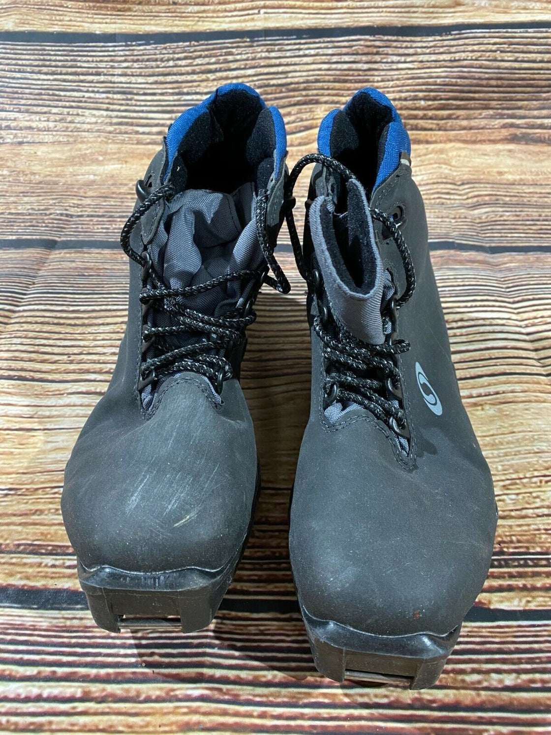 SALOMON Cross Country Ski Boots Size EU40 US7 SNS Profil