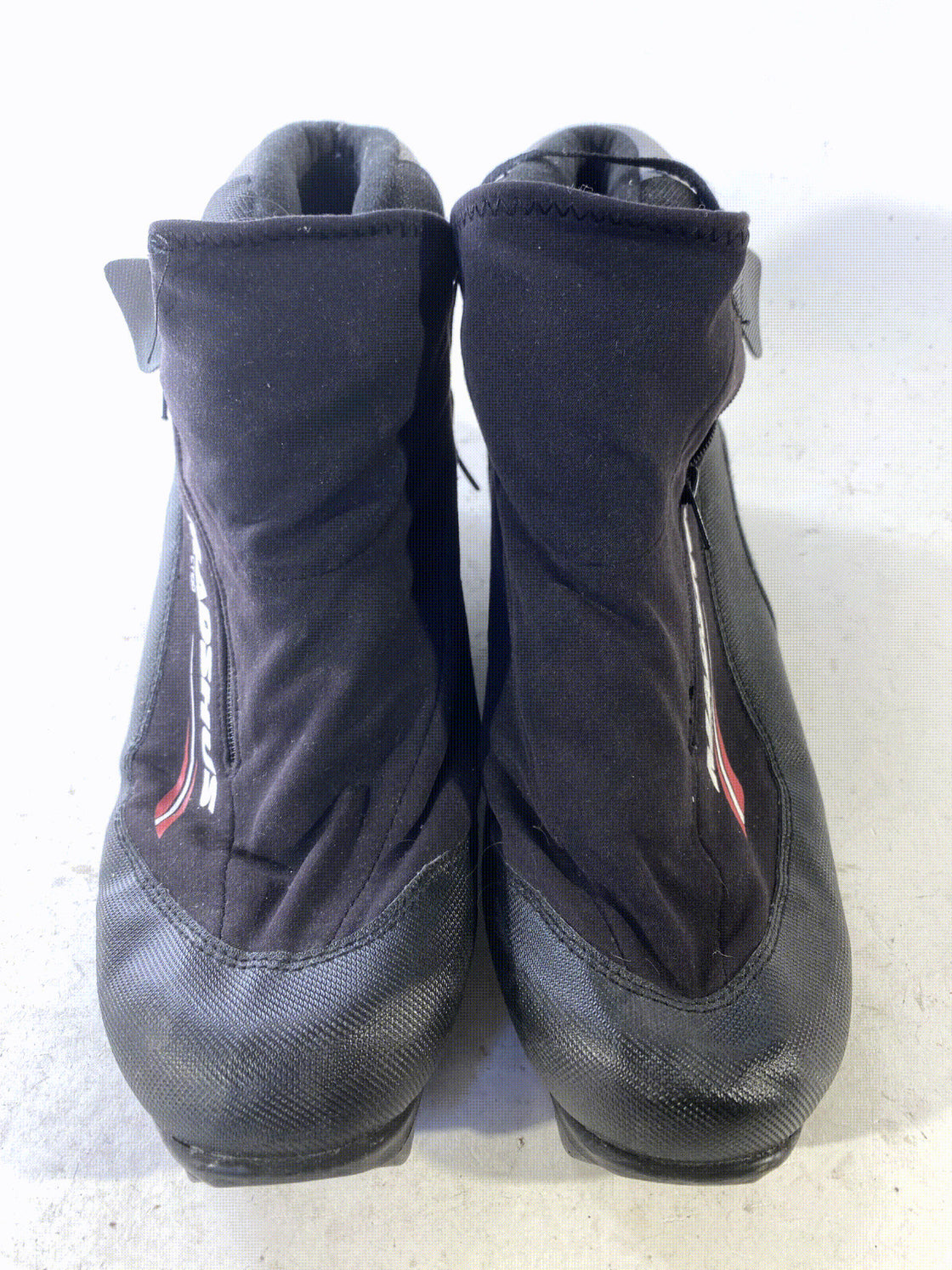 Madshus CT100 Classic Nordic Cross Country Ski Boots Size EU42 US9 for NNN 415