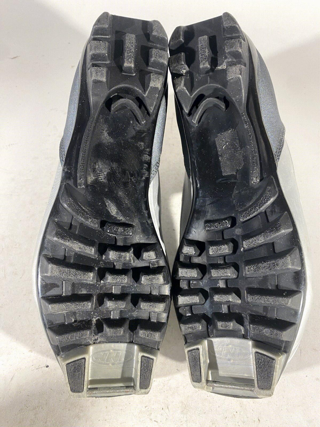 Alpina T10 Nordic Cross Country Ski Boots Size EU42 US9 for NNN