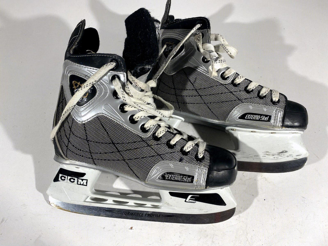 CCM 2.3 Ice Skates for Ice Hockey Shoes Unisex Size US8 EU41 Mondo 260 IS11