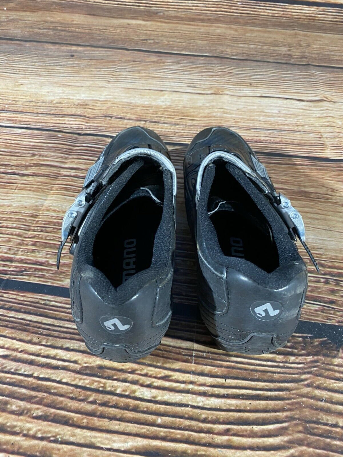 SHIMANO M181 Cycling MTB Shoes Mountain Biking Boots Size EU40 with Cleats