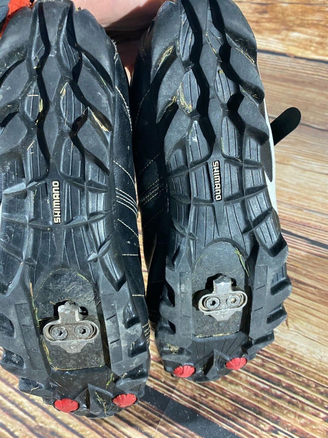 SHIMANO M086 Cycling MTB Shoes Mountain Biking Boots Size EU 42 with SPD Cleats