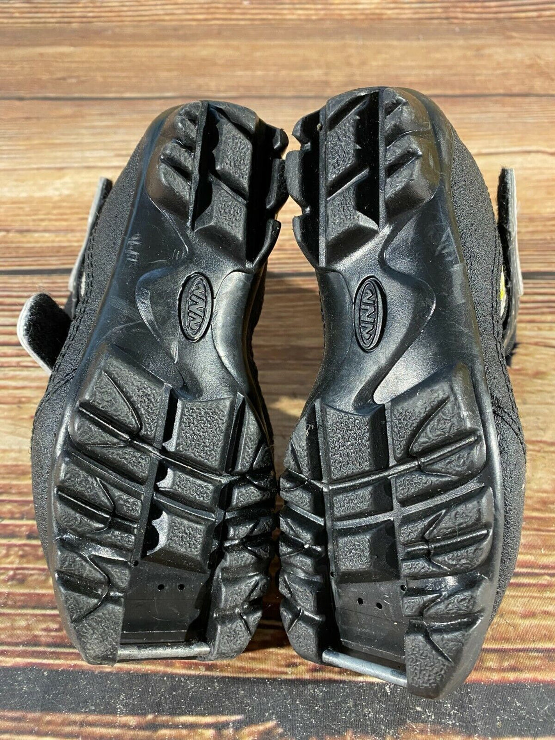 Fischer Snow Star Kids Nordic Cross Country Ski Boots Size EU30 US12 NNN F-95
