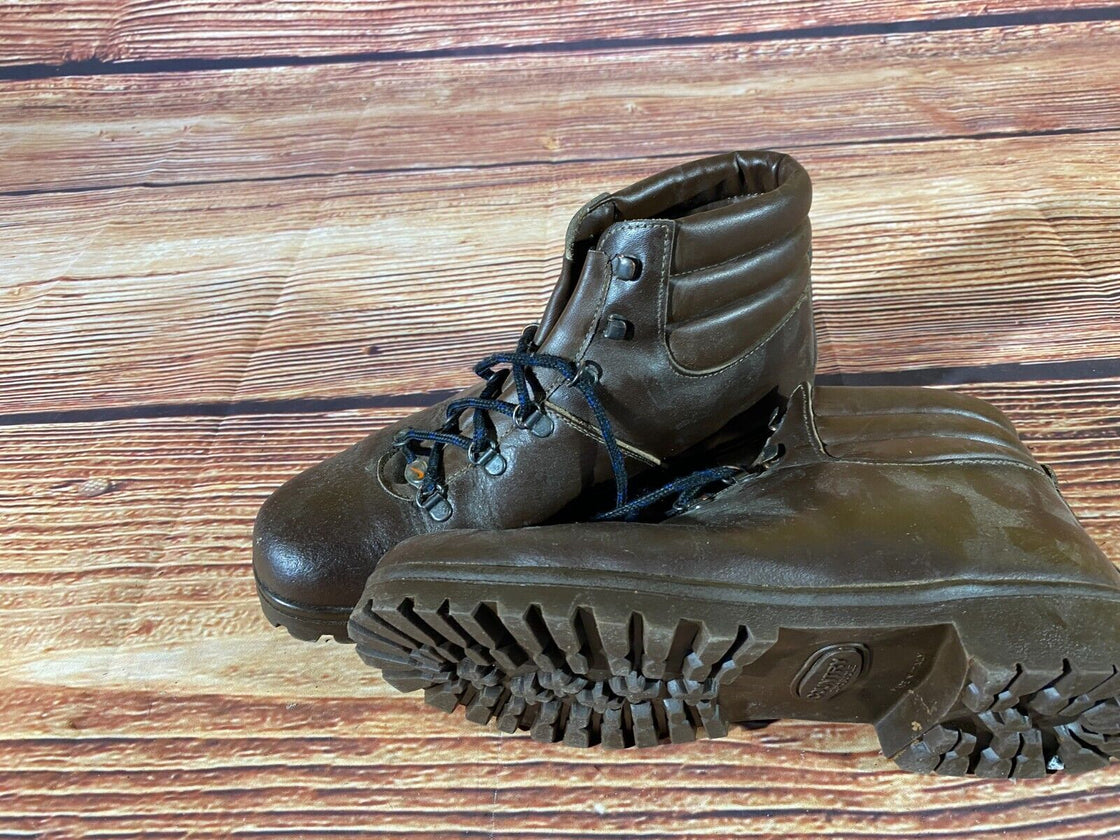 VINTAGE Leather Boots Trekking Trail Shoes Hiking Unisex Size EU42, US8.5, UK8