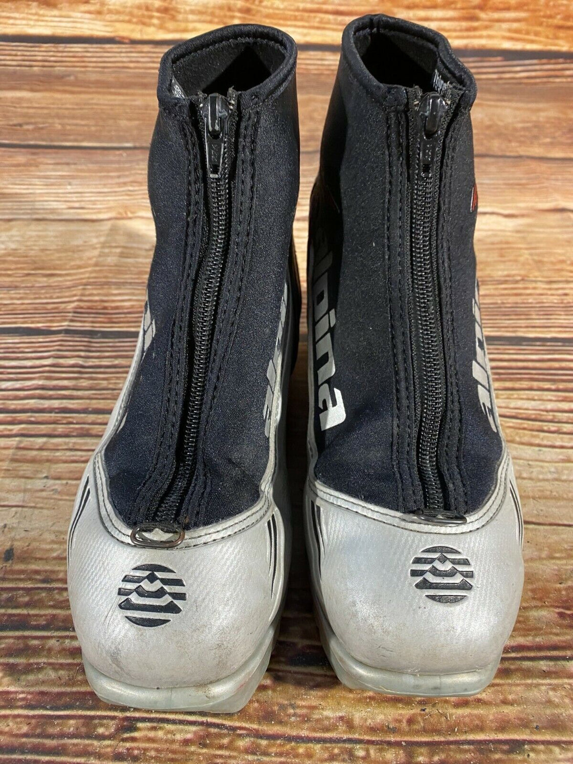 Alpina ST10 Nordic Cross Country Ski Boots Size EU37 US5 for NNN 756