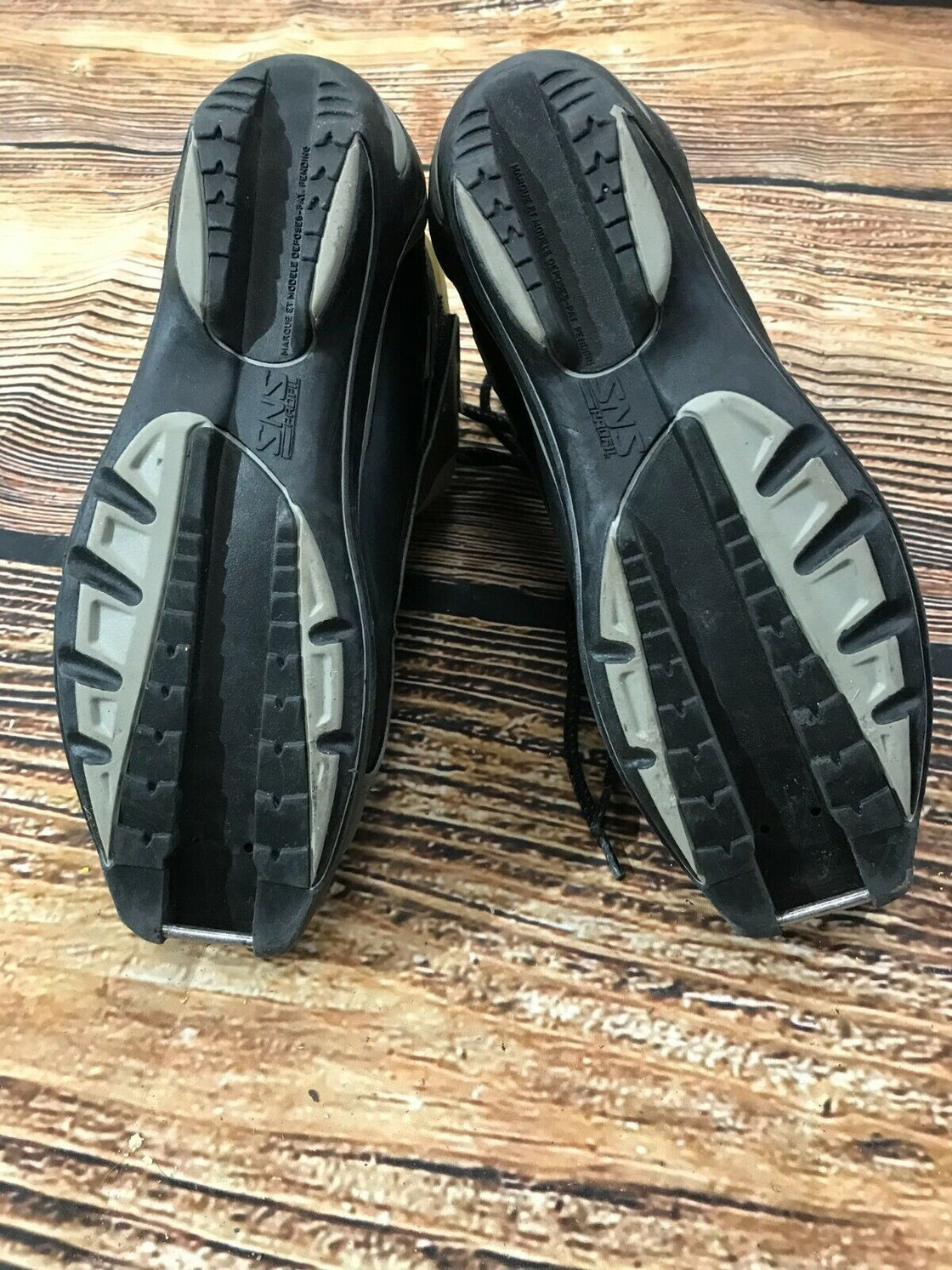 SALOMON Classic Cross Country Ski Boots Size EU37 US5.5 SNS Profil