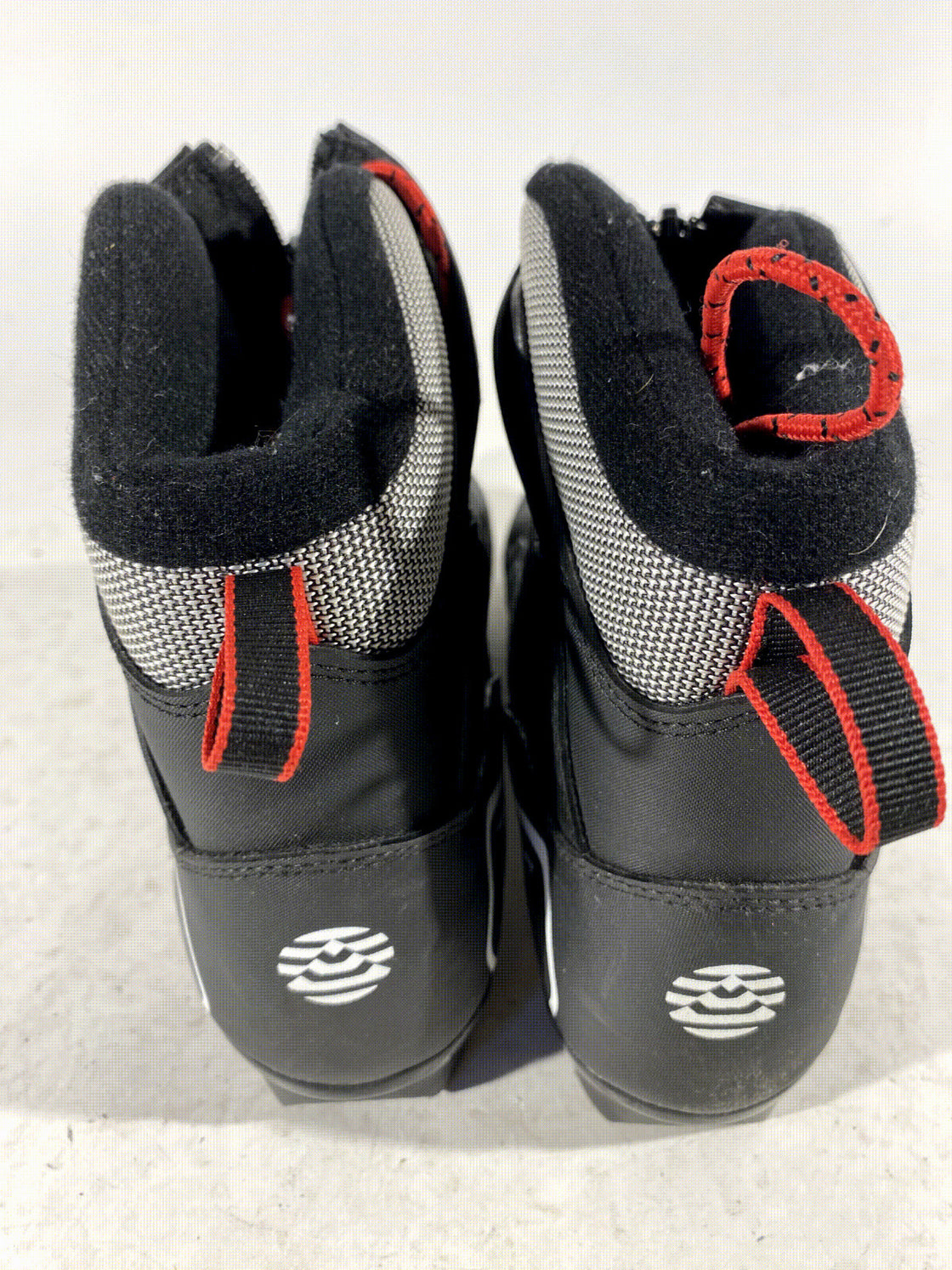 Alpina T5 Plus Nordic Cross Country Classic Ski Boots Size EU39 US7 NNN 204