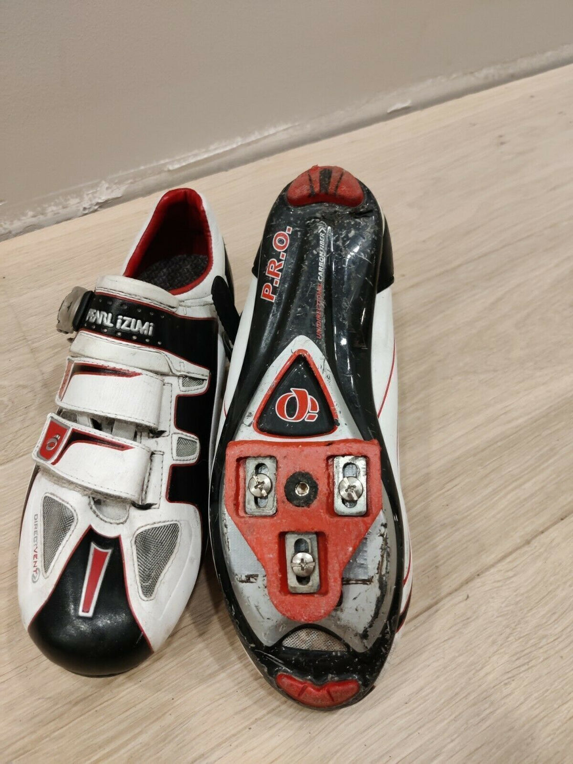 PEARL IZUMI P.R.O Carbon Road Cycling Shoes With Cleats Unisex Size EU40 US7.5