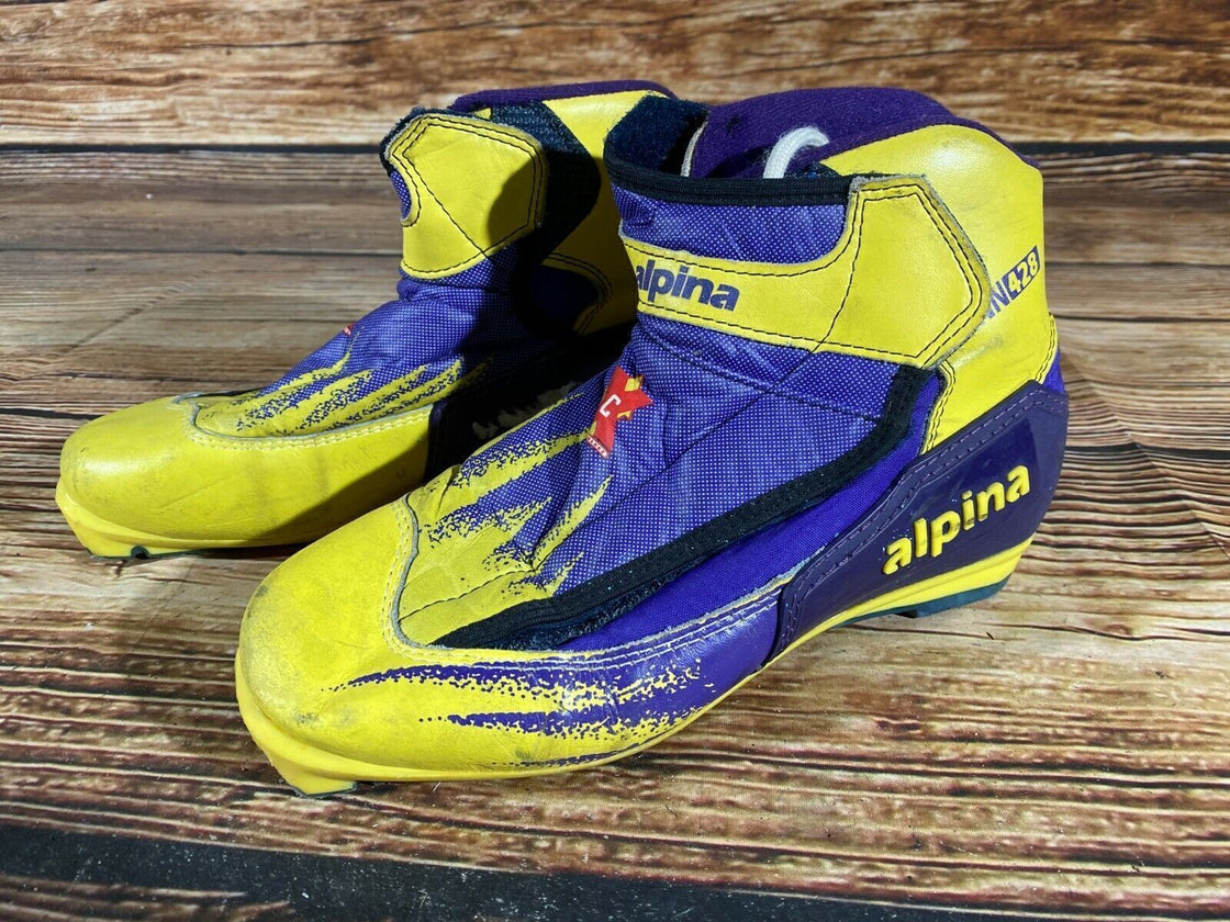 Alpina 428 Nordic Cross Country Ski Boots Size EU39 US7 NNN bindings 801