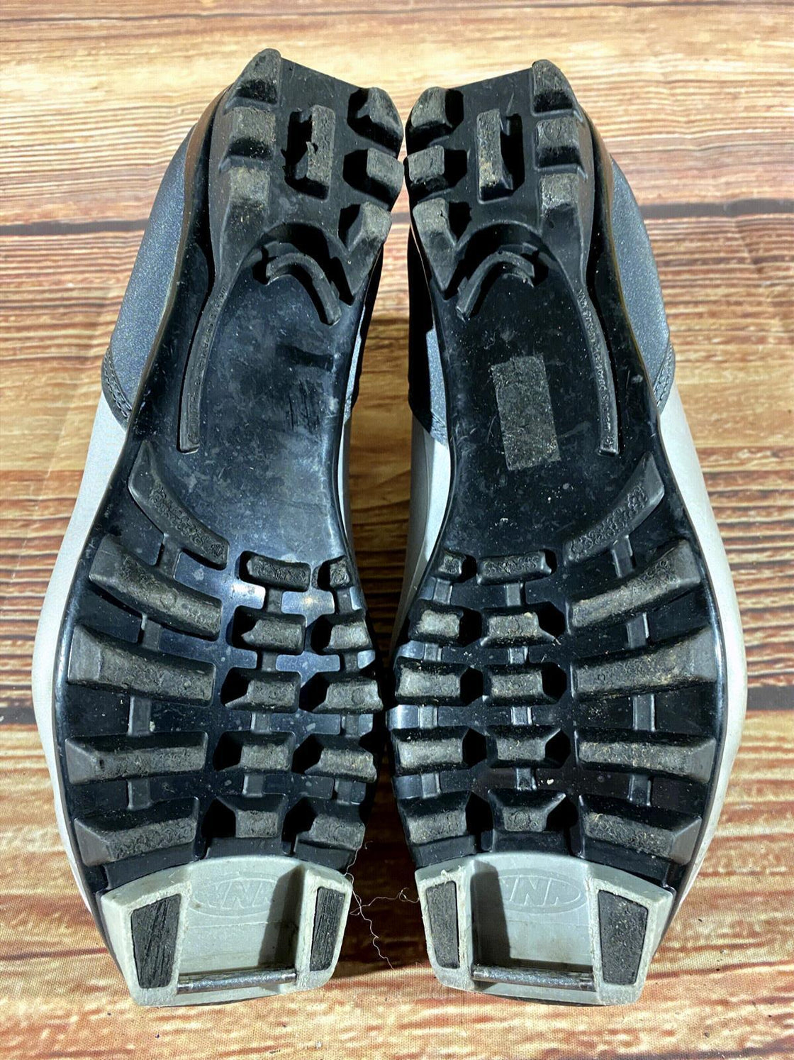 Alpina T10 Nordic Cross Country Ski Boots Size EU40 US7.5 for NNN 931