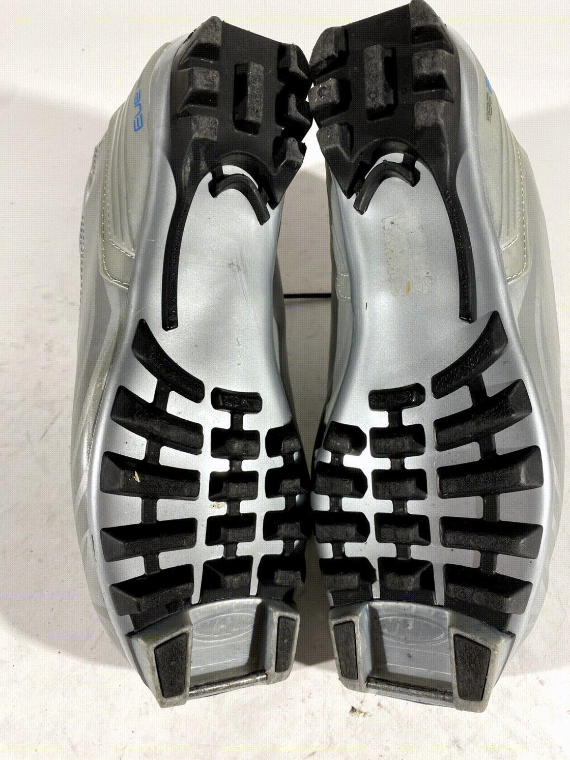 Alpina EVE28G Nordic Cross Country Ski Boots Size EU40 US8.5 for NNN 731