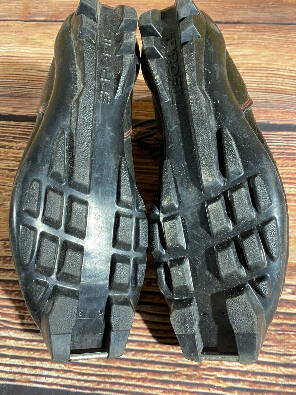 Salomon Escape 5 TR Nordic Cross Country Ski Boots Size EU41 1/3 US8 SNS Profil