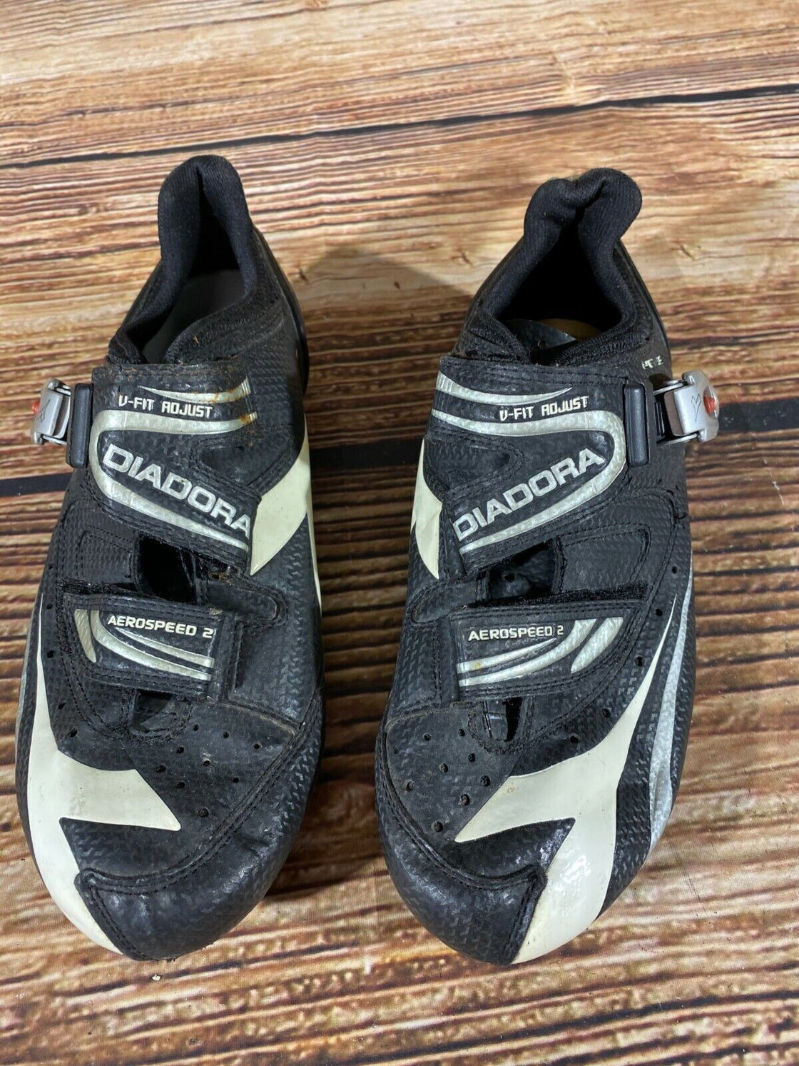 DIADORA Road Cycling Shoes Road Bike 2 / 3 Bolts Size EU 42 US 8.5 UK 8