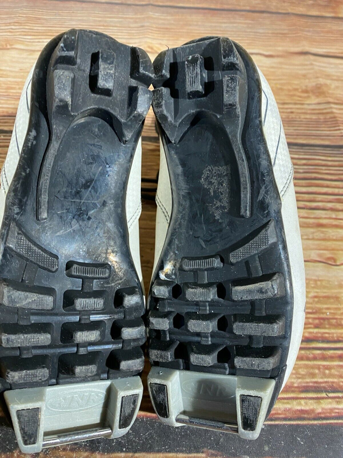 Alpina Touring Kid Nordic Cross Country Ski Boots Size EU31 US12.5 for NNN A-106