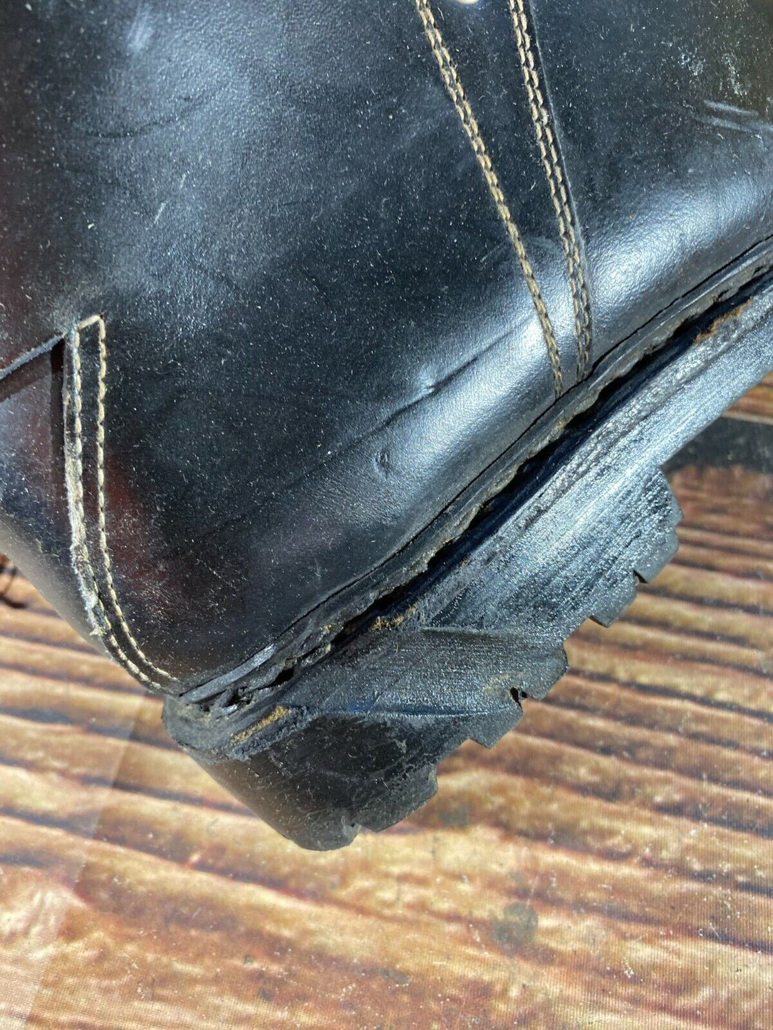 MUNARI Vintage Alpine Ski Boots Skiing Shoes US6 UK5 Mondo 235 Italy KL145