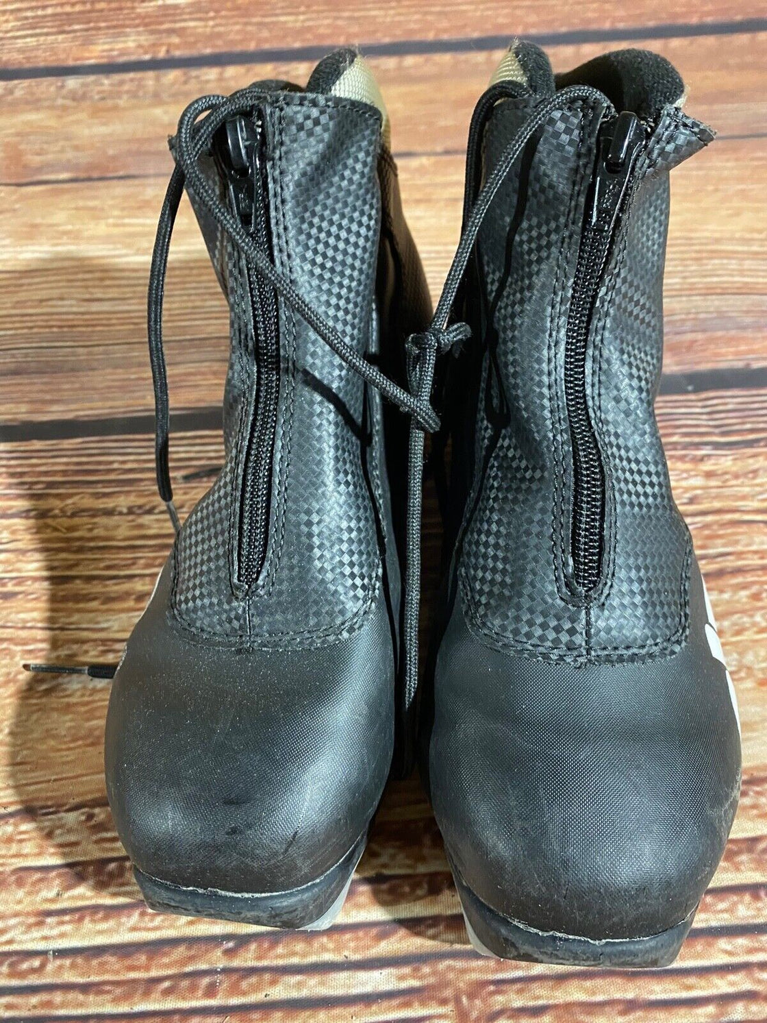 Alpina Touring Nordic Cross Country Ski Boots Size EU38 US6 for NNN
