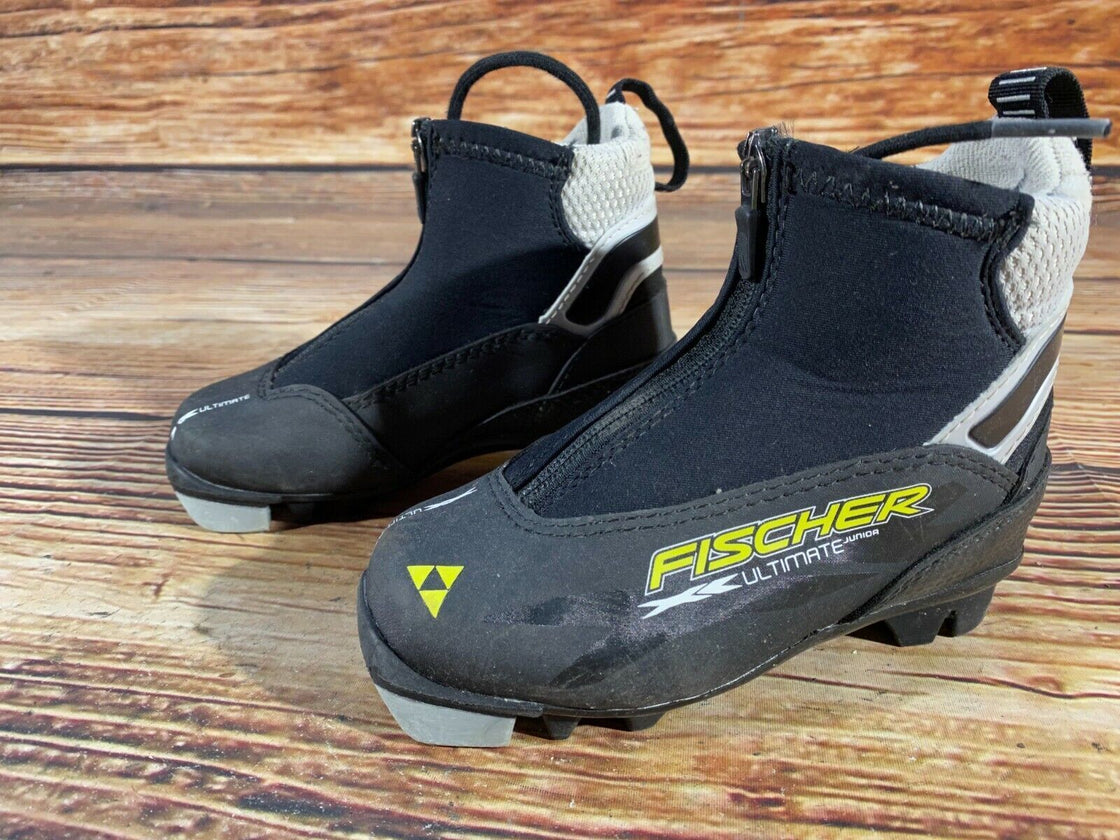 Fischer Ultimate Kids Nordic Cross Country Ski Boots Size EU28 US10.5 NNN F-54