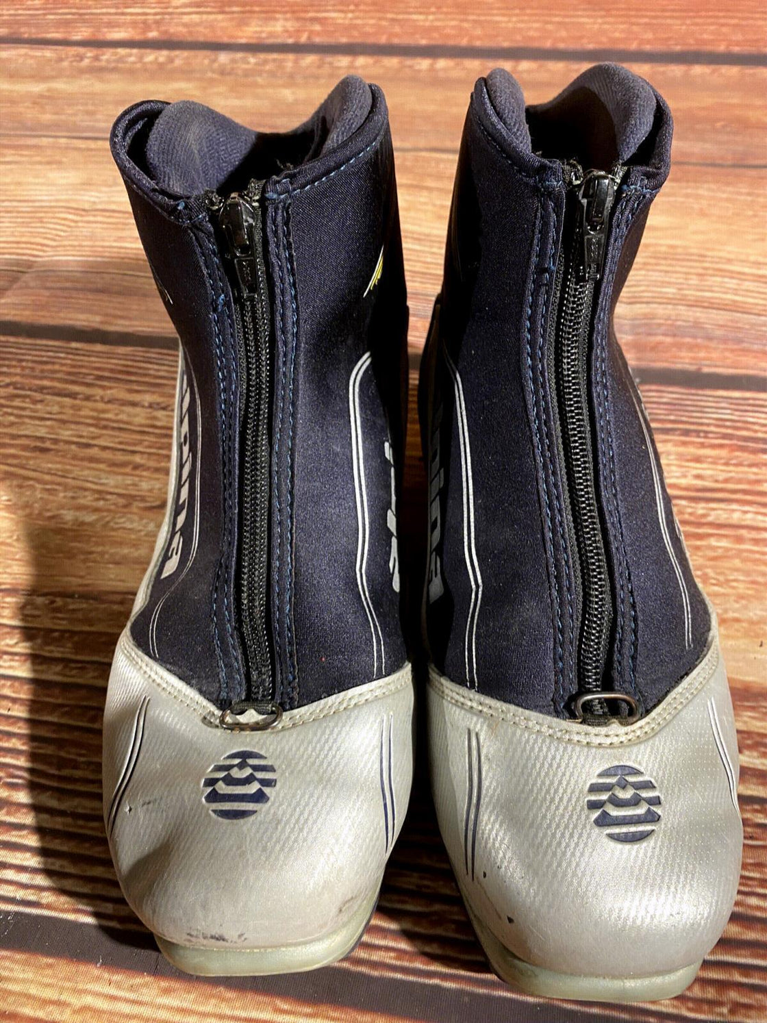 Alpina ST20 Nordic Cross Country Ski Boots Size EU41 US8 for NNN 1048