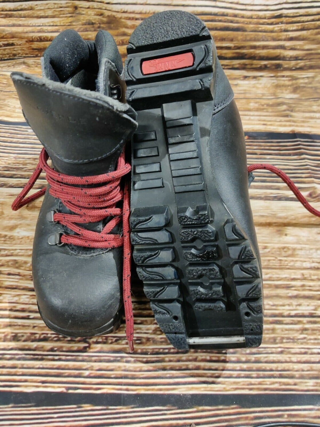 Garmont Touring Cross Country Nordic Ski Boots Size EU37 US4 3/4 NNN BC