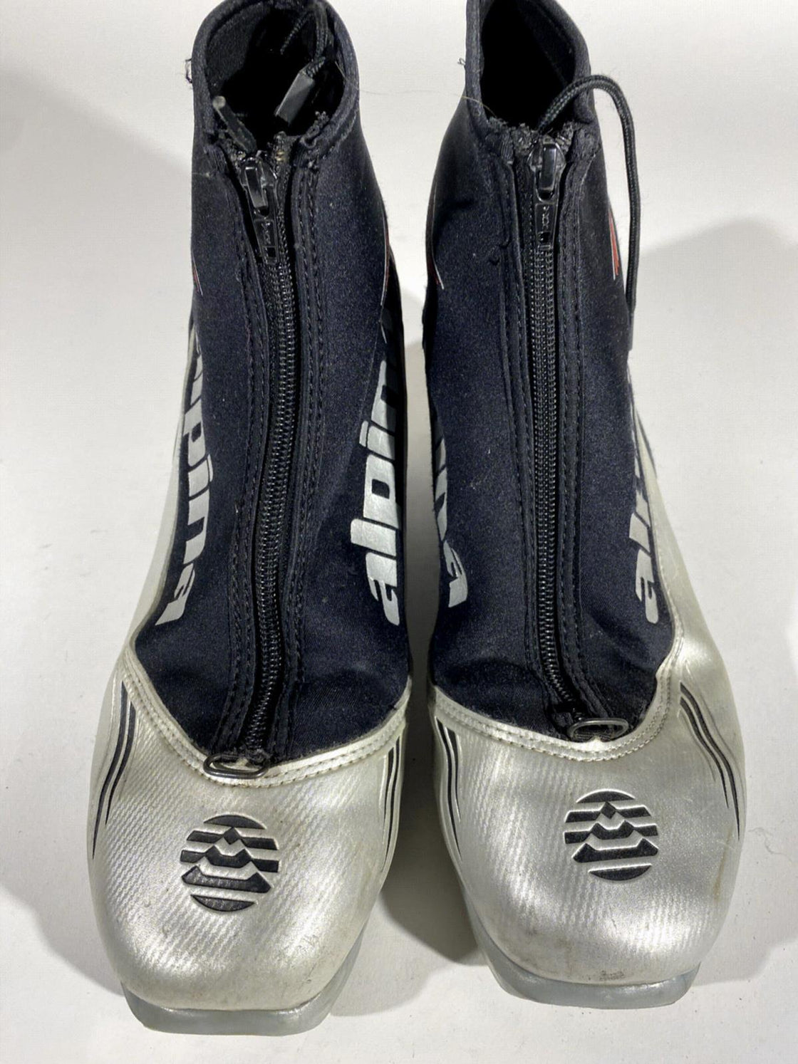 Alpina ST10 Cross Country Ski Boots Classic Size EU43 US9.5 NNN Rottefella