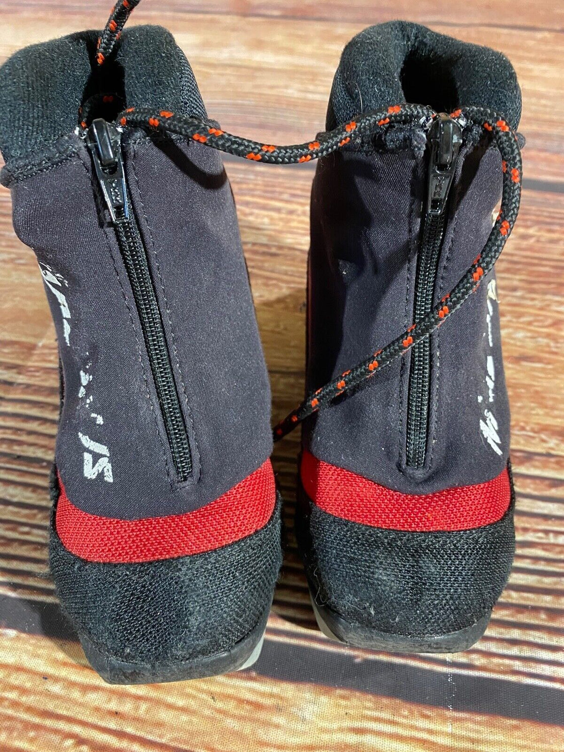 Madshus Super Race Kids Nordic Cross Country Ski Boots Size EU25 US8 NNN M294