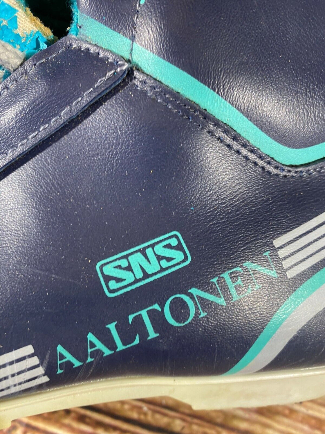 AALTONEN Nordic Cross Country Ski Boots Ladies Size EU37 US5 SNS Old Profil 1222