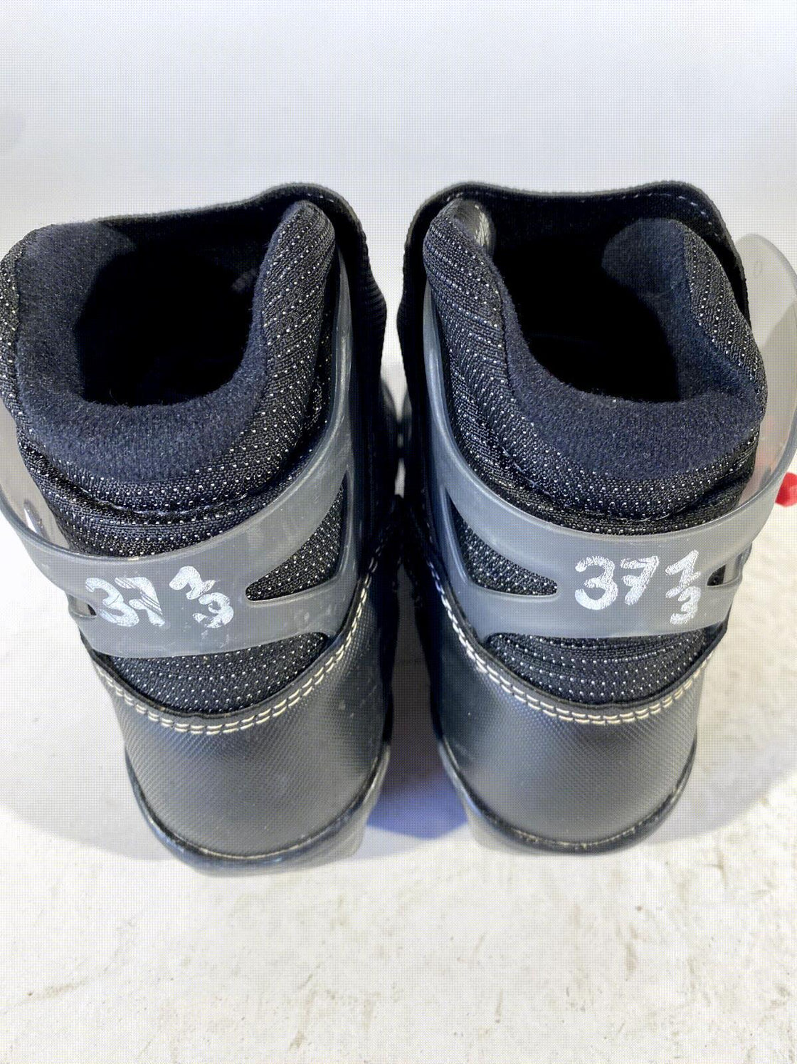 SALOMON Escape 6 Nordic Cross Country Ski Boots Size EU37 1/3 US5 SNS Pilot