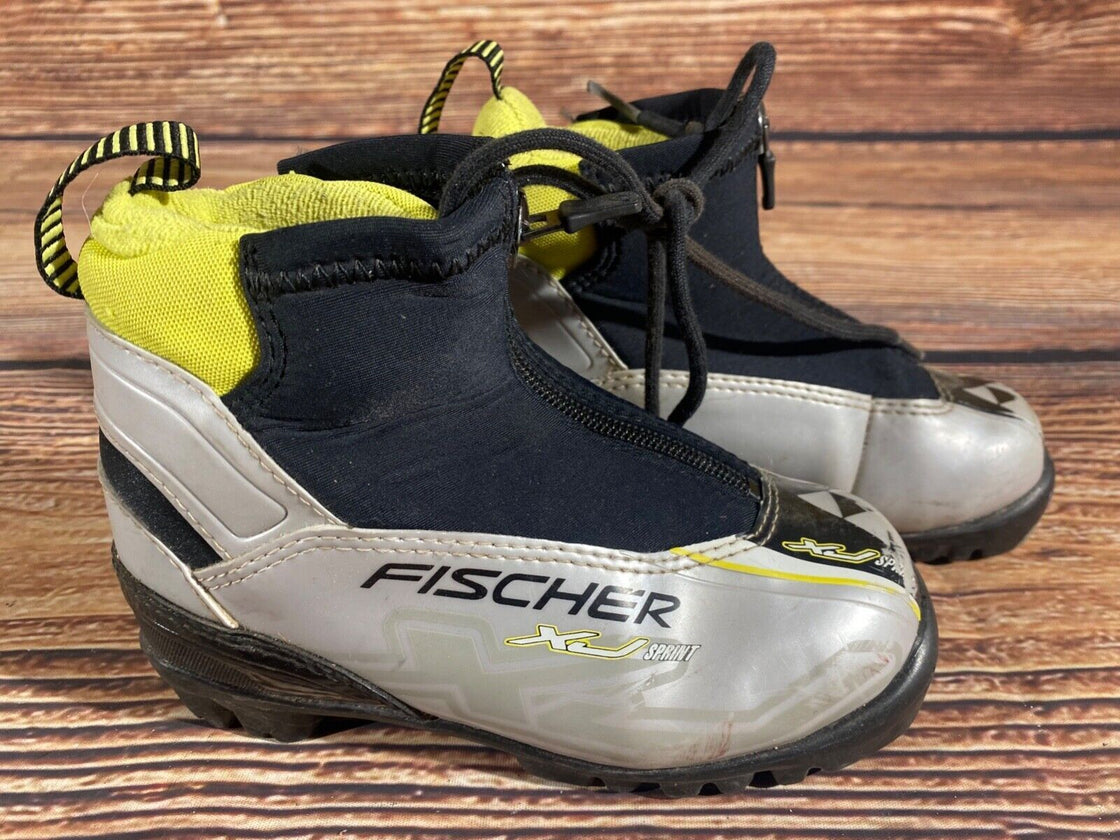 Fischer XJ Sprint Kids Nordic Cross Country Ski Boots Size EU30 US11.5 NNN F-526