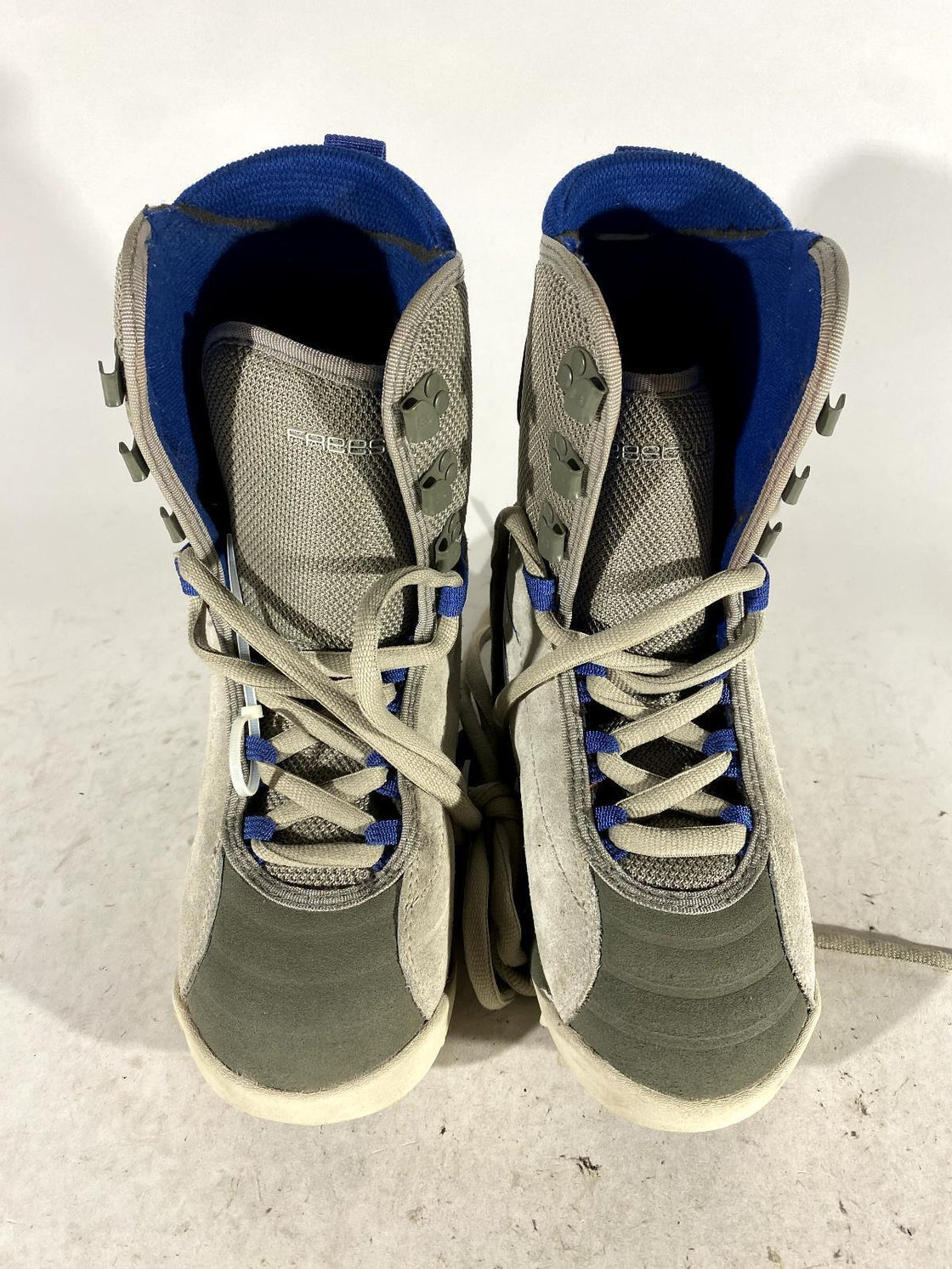 BURTON Freestyle Snowboard Boots Youth Kids Size EU37 2/3 US5 UK4.5 Mondo 228 mm