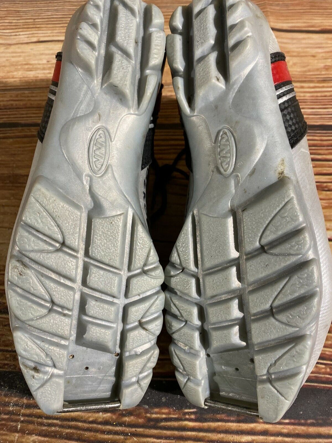 Alpina ST10 Nordic Cross Country Ski Boots Size EU37 US5 for NNN 644