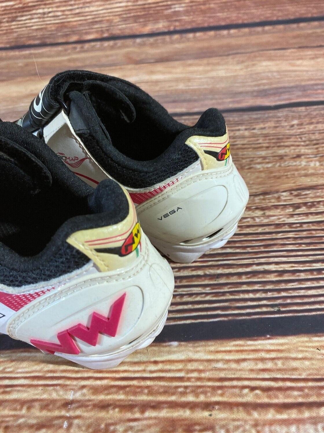 Northwave Vega MTB Cycling Shoes Mountain Bike Ladies Size EU36 US4.5 Mondo 226