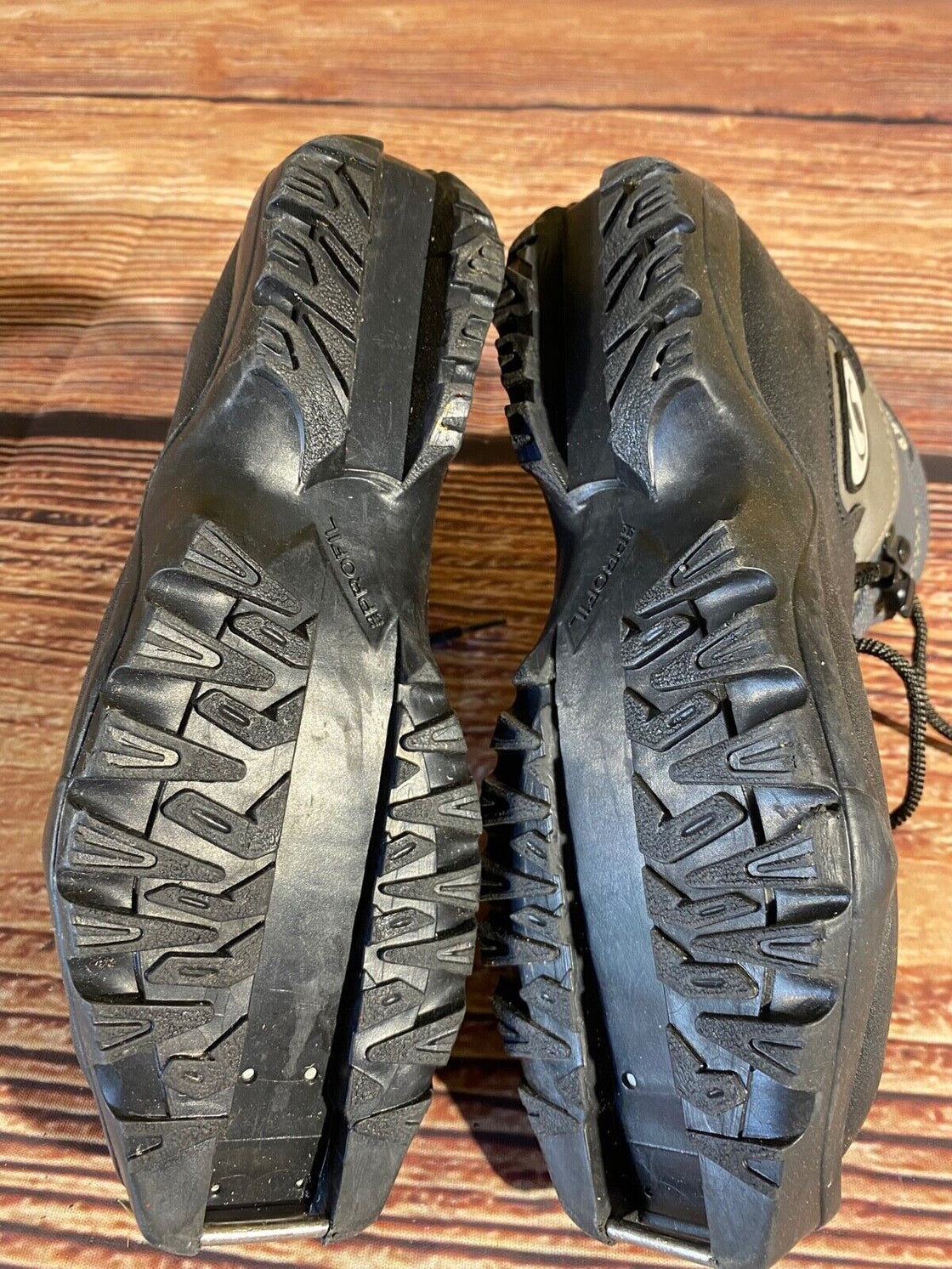 Salomon Vitane Kids Cross Country Ski Boots Size EU36 US5 SNS Profil S75